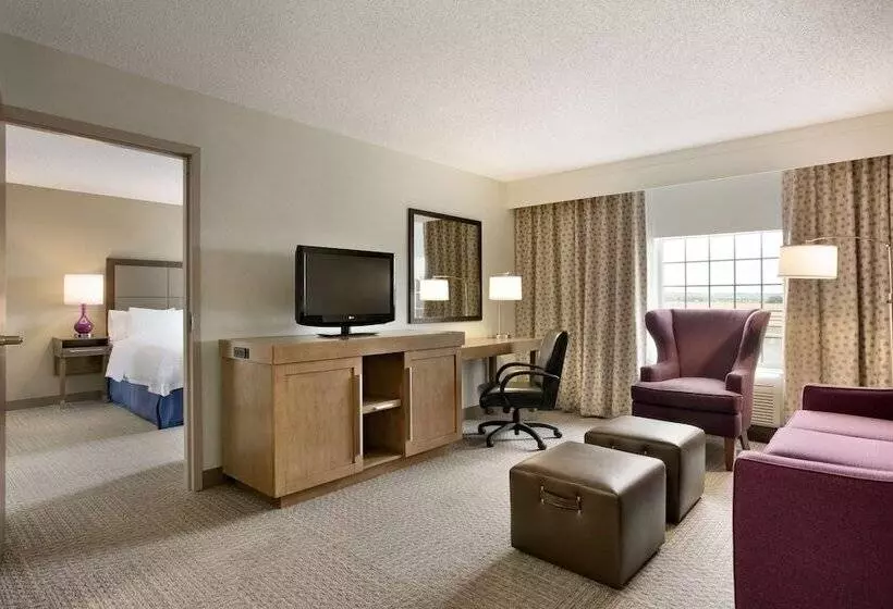 スイート, Hampton Inn & Suites Hershey