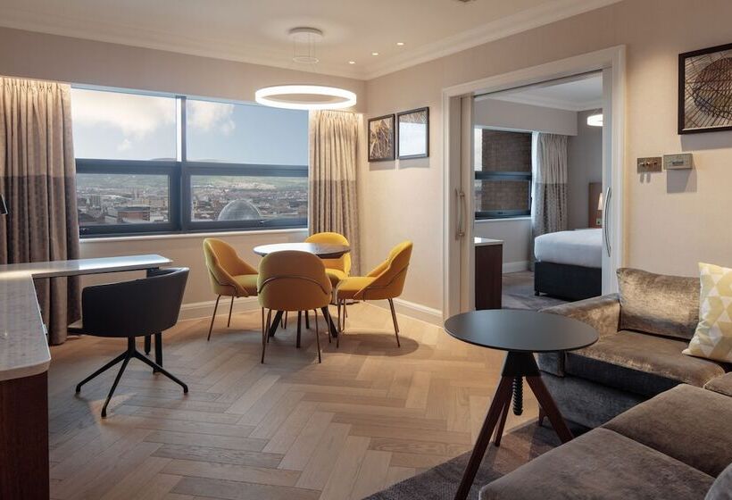 Президентский Люкс, Hilton Belfast