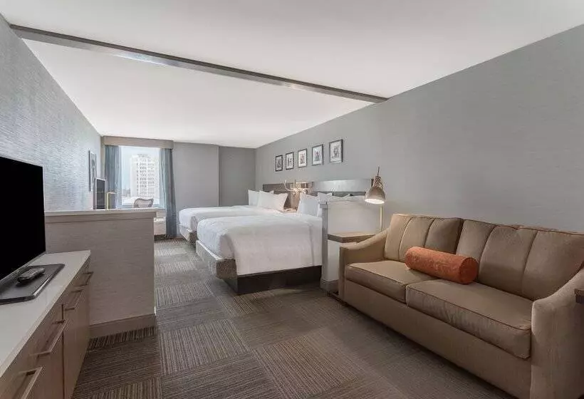 سوییت جونیور, Hilton Garden Inn Philadelphia Center City