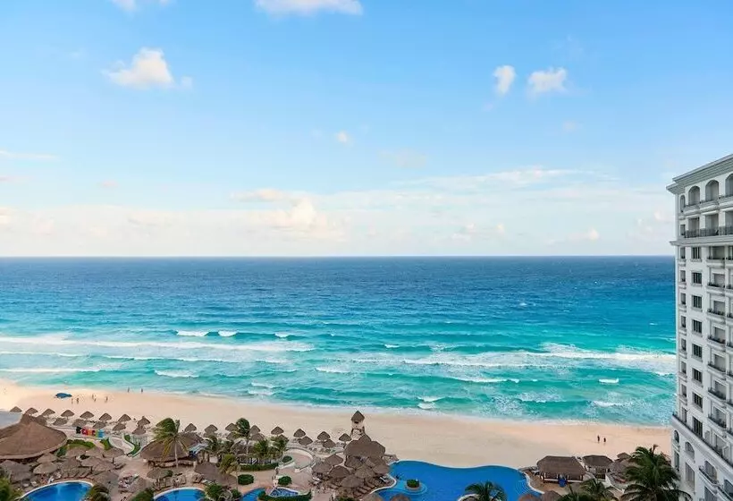 オーシャンビューのプレミアムルーム。, Jw Marriott Cancun Resort & Spa