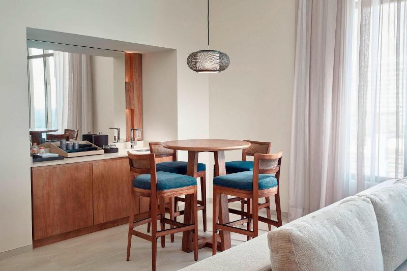 Люкс Клуб, Jw Marriott Cancun Resort & Spa