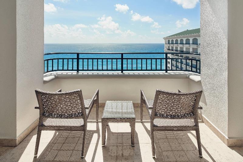 غرفة بريميوم مطلّة علي البحر, Jw Marriott Cancun Resort & Spa