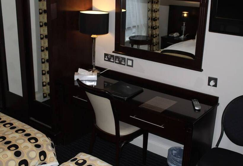 Номер Deluxe, Killarney Court