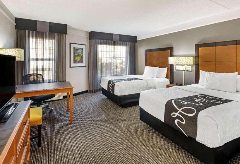 חדר סטנדרט שתי מיטות זוגיות, La Quinta By Wyndham Macon