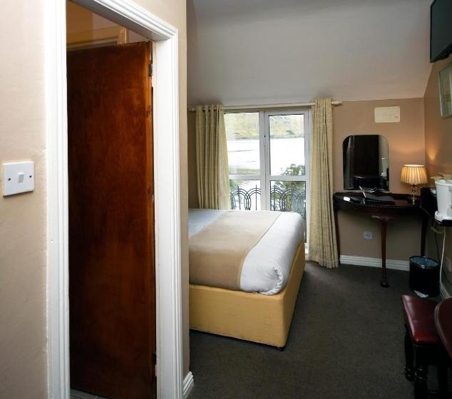 Standard Single Room, Leenane