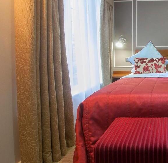 Индивидуальный Номер Классика, London Chigwell Prince Regent Hotel, Bw Signature Collection