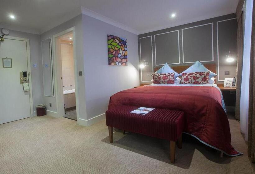 Классический Номер, London Chigwell Prince Regent Hotel, Bw Signature Collection