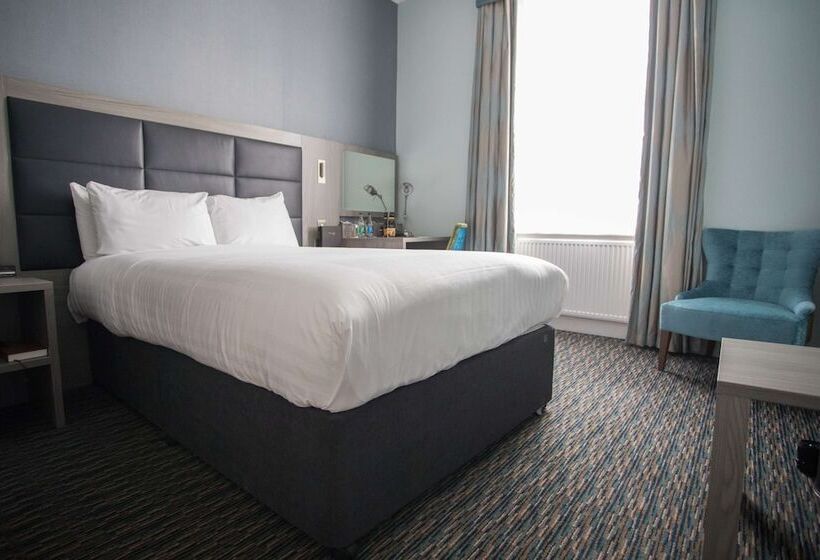 Номер Superior, London Chigwell Prince Regent Hotel, Bw Signature Collection