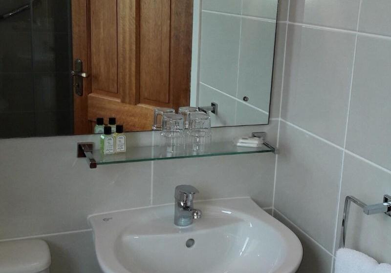 Четырехместный Номер Стандарт, Mountain View Guesthouse