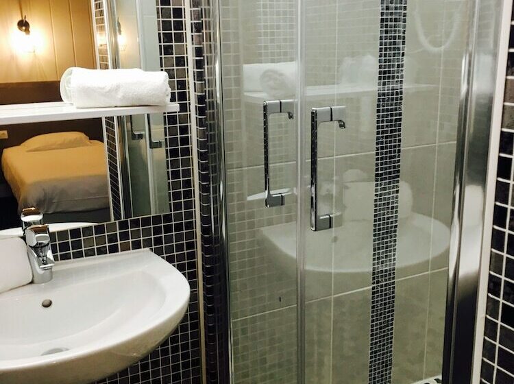 Номер Стандарт, Sure Hotel By Best Western Port Jérome   Le Havre