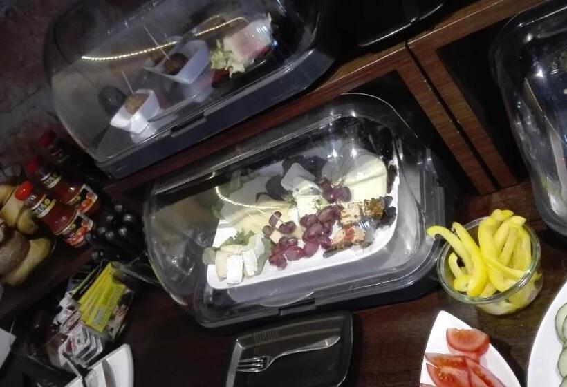 جناح دوبلكس, Wein Domizil Brennofen