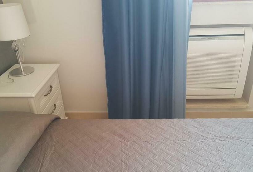 キングサイズベッドのデラックスルーム, B&b Terrazze Chiaramontane