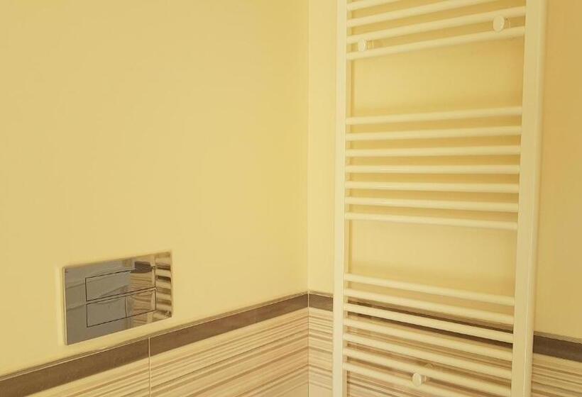 キングサイズベッドのスーペリアルーム, B&b Terrazze Chiaramontane