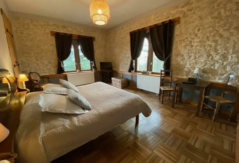 ガーデンビュースタンダードルーム, Bed And Breakfast Le Château De Morey