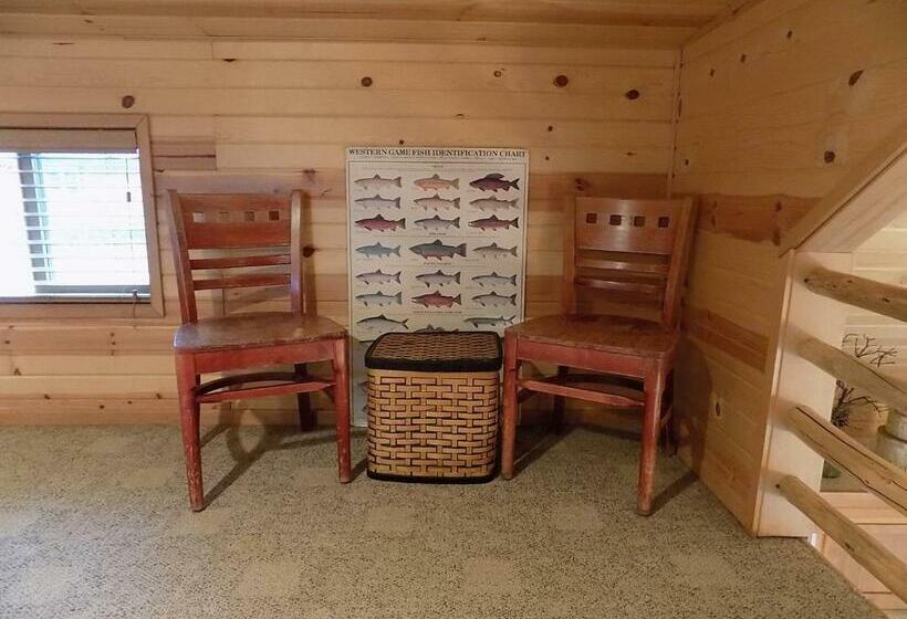 Хижина, Cold Springs Resort