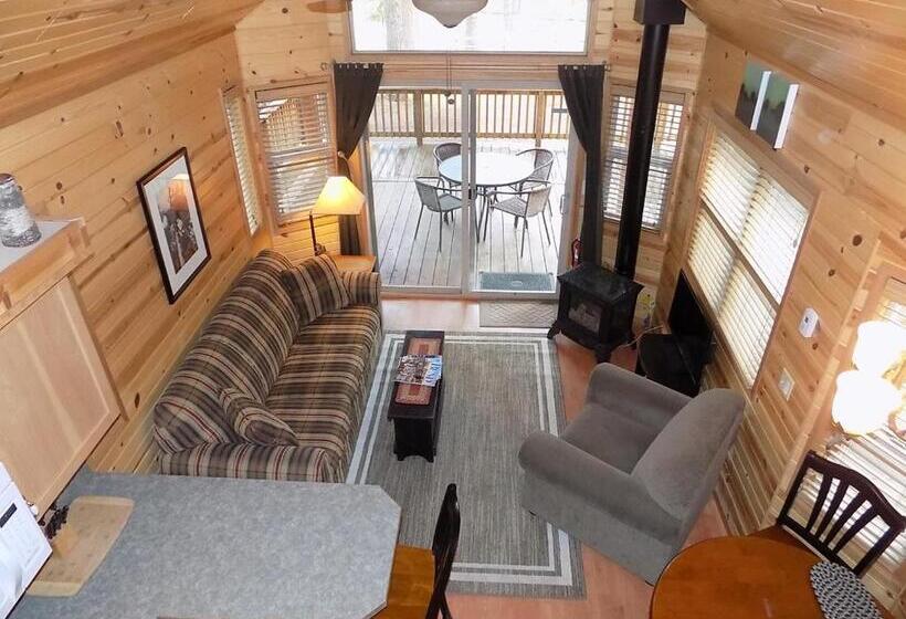 كابينة, Cold Springs Resort