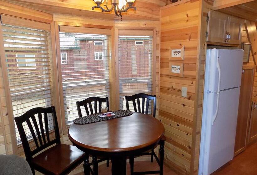 كابينة, Cold Springs Resort