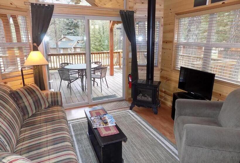 كابينة, Cold Springs Resort