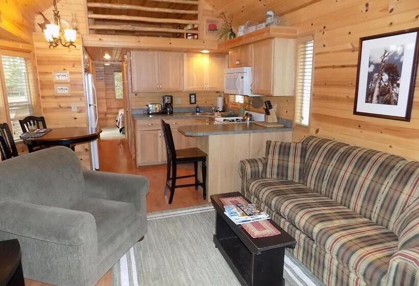 كابينة, Cold Springs Resort