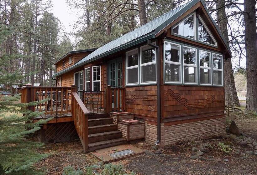 كابينة, Cold Springs Resort