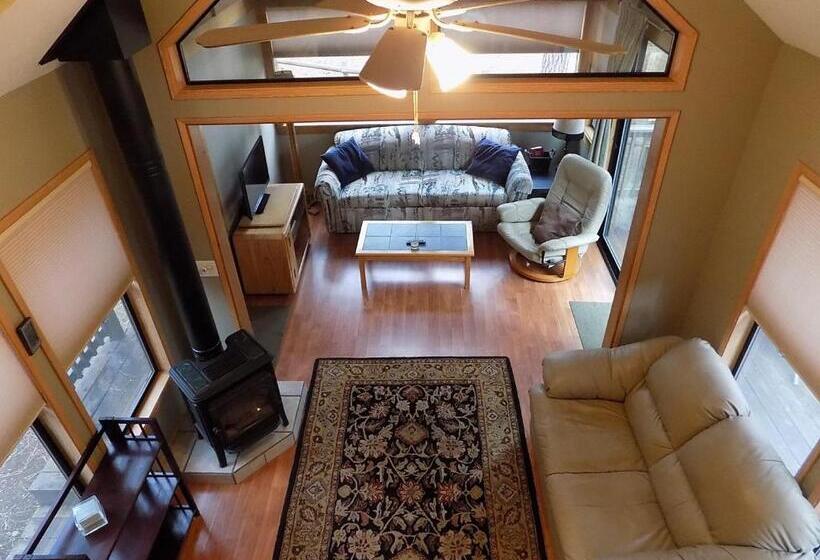 كابينة, Cold Springs Resort