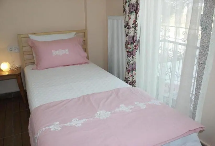 身障者適用スタンダードルーム, Ede Apart Otel