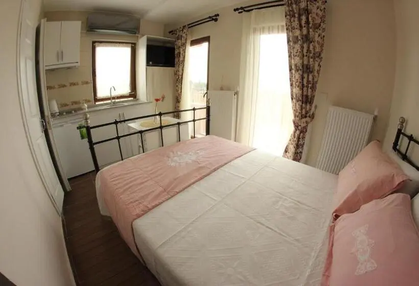 オーシャンビュースタンダードルームバルコニー付き, Ede Apart Otel