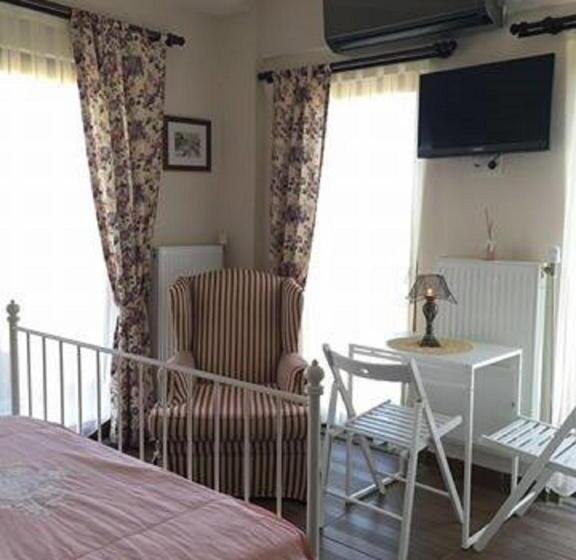 غرفة ديلوكس مطلّة علي البحر مزوَّدة بشُرفة, Ede Apart Otel