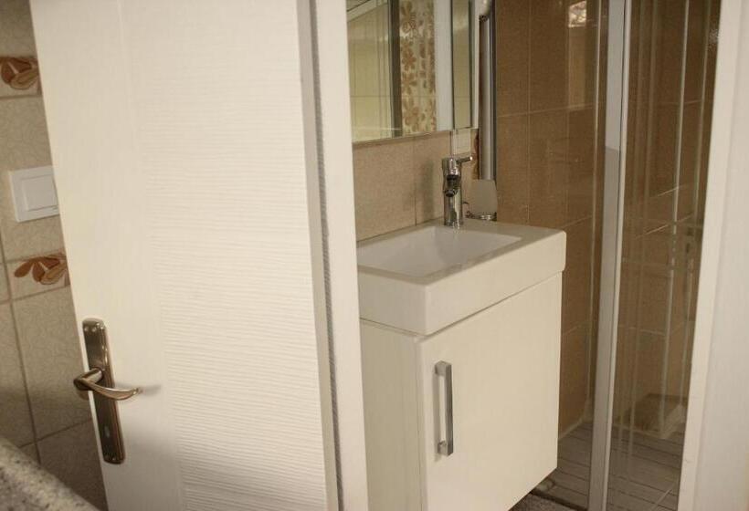 غرفة ديلوكس ثلاثية مطلة على البحر, Ede Apart Otel