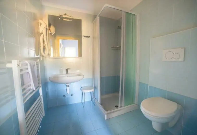 スタンダードシングルルーム, Hostel L Ost   Ostello Di Grumes