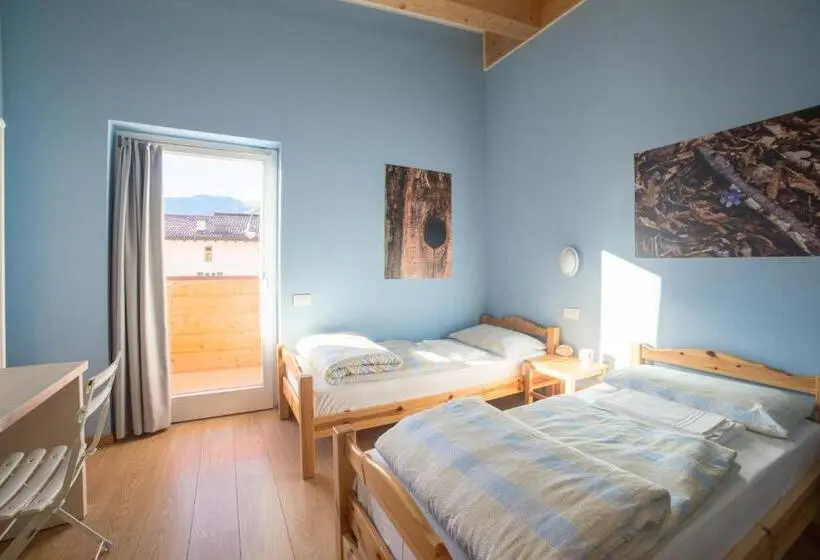 スタンダードルーム, Hostel L Ost   Ostello Di Grumes