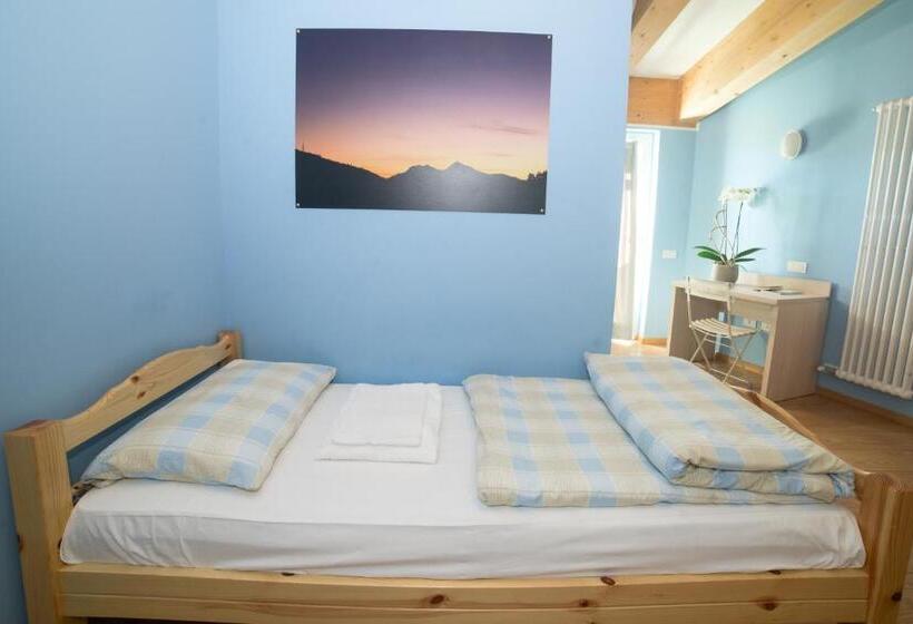 스탠다드 트리플 룸, Hostel L Ost Ostello Di Grumes