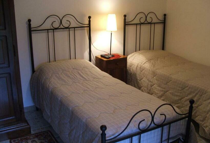 חדר סטנדרט נוף לגינה, Il Frattiero B&b