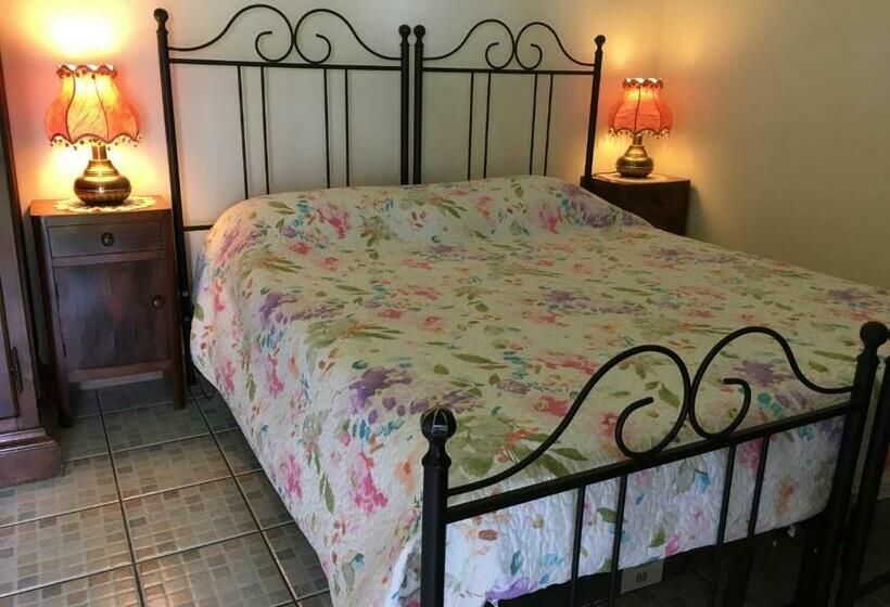 标准房带园景, Il Frattiero B&b