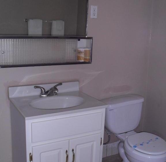 이코노미 룸, Budget Inn Of Boron