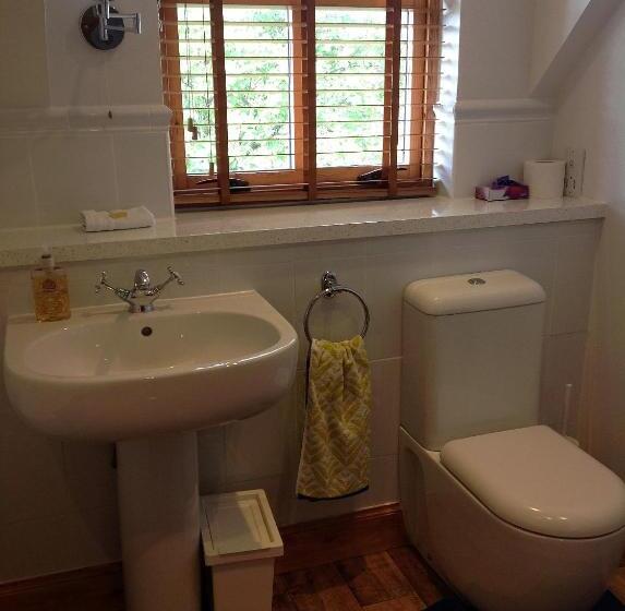 Номер Стандарт Индивидуальный, Off The Hill B&b