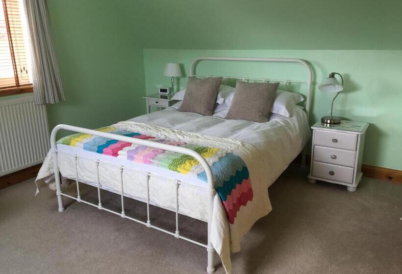 Номер Стандарт Индивидуальный, Off The Hill B&b