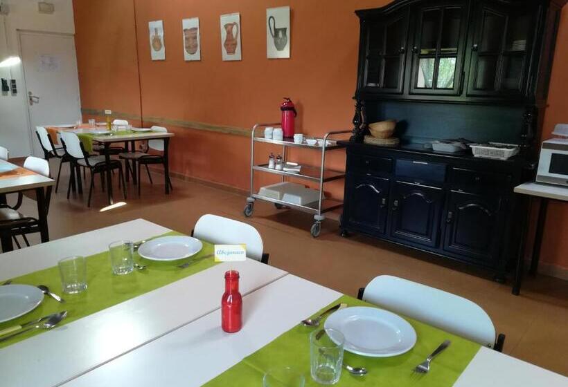 חדר משפחתי, Albergue Quinta Del Jalón