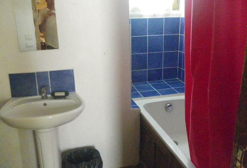 スタンダードトリプルルーム, Manoir De La Baronnie