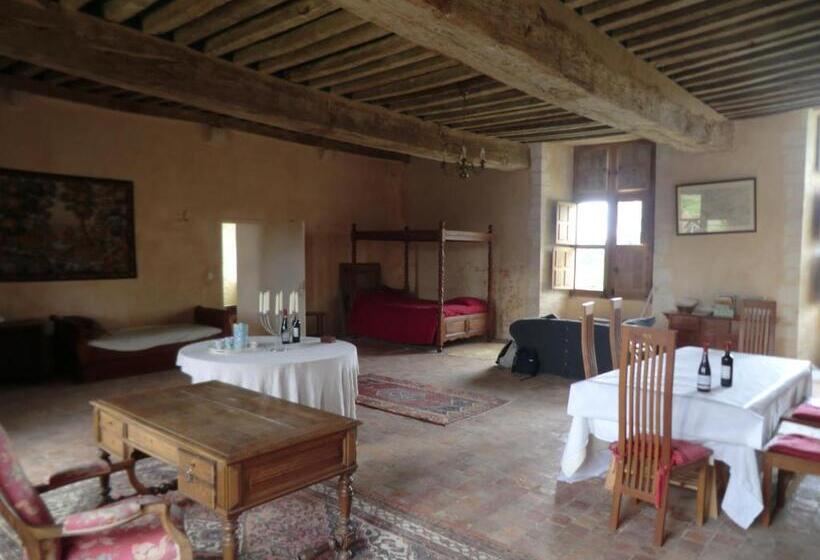 Номер Стандарт Трехместный, Manoir De La Baronnie