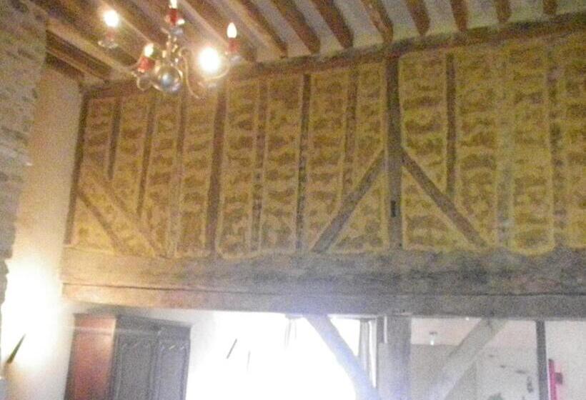 １ベッドルームハウス, Manoir De La Baronnie