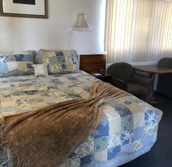 디럭스 룸, Sheffler S Motel