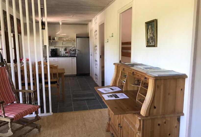 בית, 3 חדרי שינה, Tuvagård B&b Vindhästar