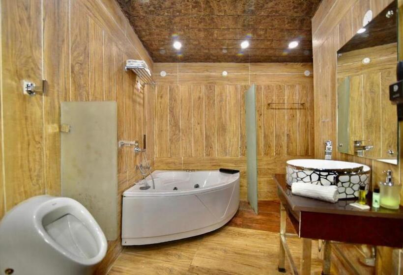 חדר סופריור עם מיטת קינג, Dalhousie Valley Resort By Dls Hotels