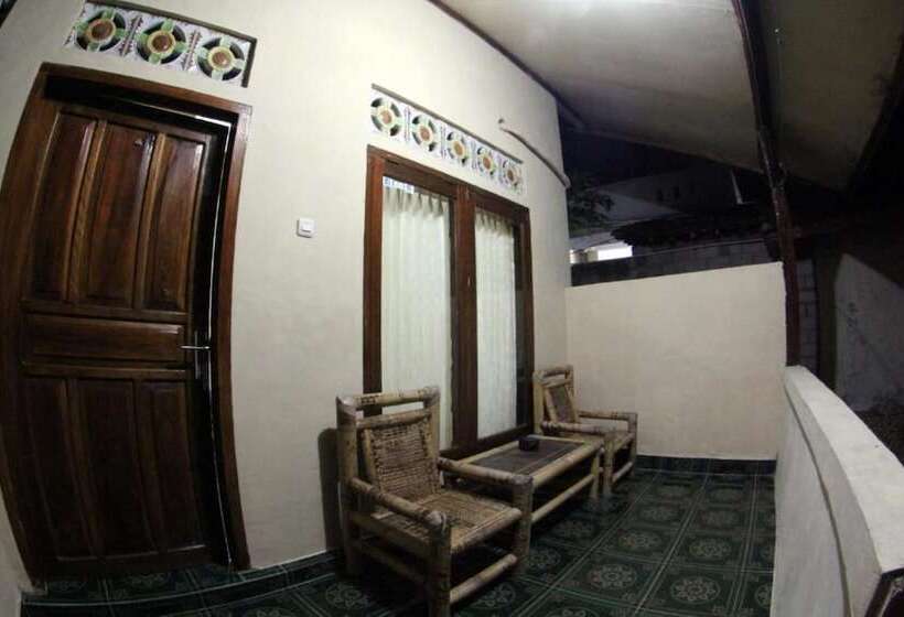 Номер Стандарт, Duyung Rooms & Resto Gerupuk