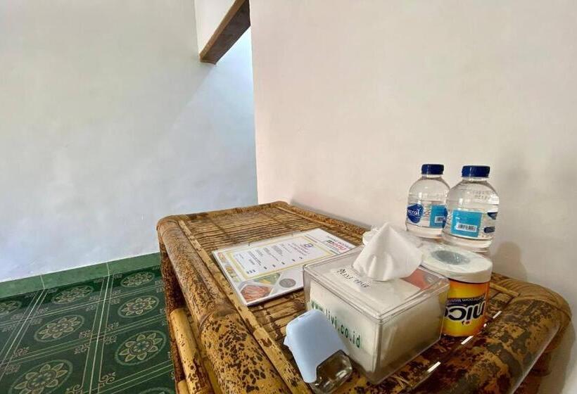 Номер Стандарт, Duyung Rooms & Resto Gerupuk