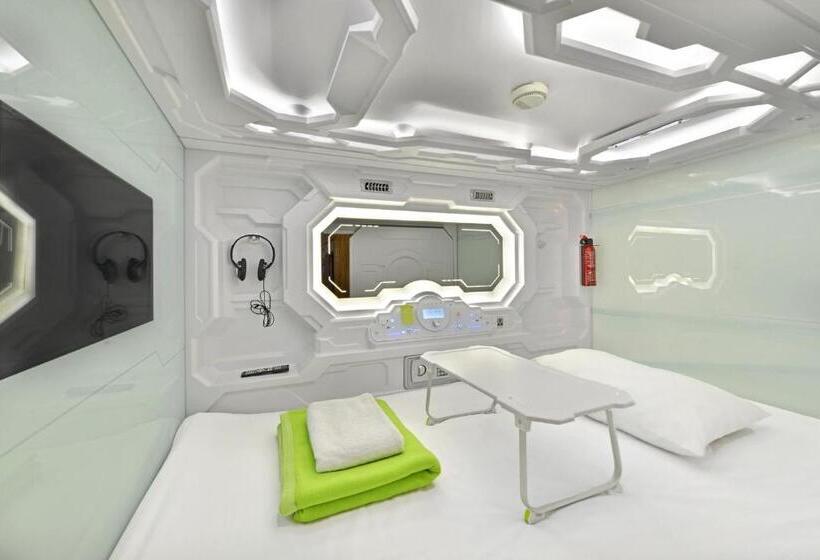 חדר סטנדרט יחיד, Grand Whiz Hotel Bromo