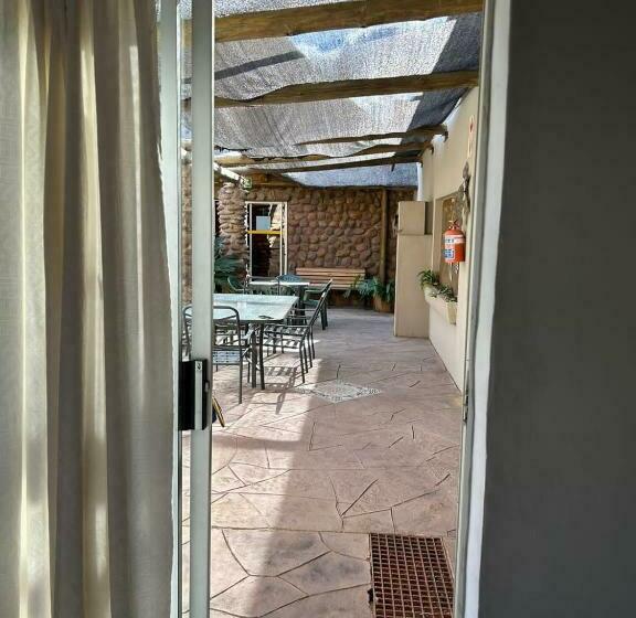 חדר סטנדרט, Elephant Rock Inn