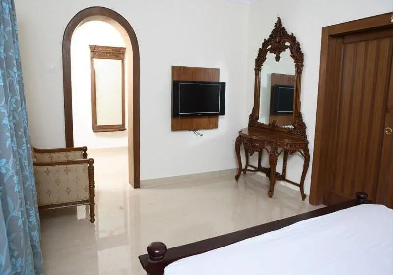 マウンテンビュースイート, Saaral Resorts & Hotels Pvt Ltd