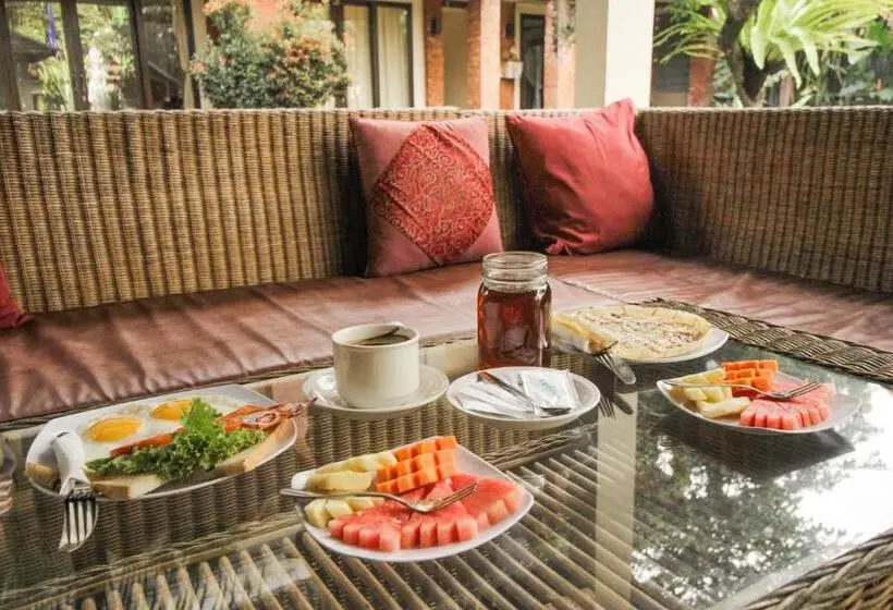 スイート, Pondok Kutuh Guest House